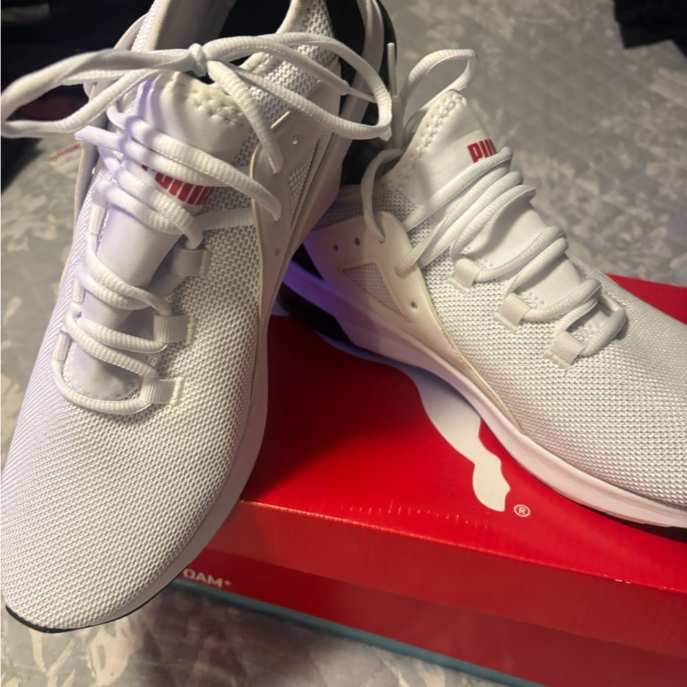 Puma White and Red Men's Sneakers